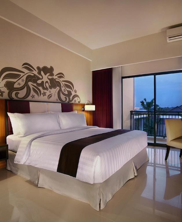 Aston Bojonegoro City Hotel Eksteriør billede
