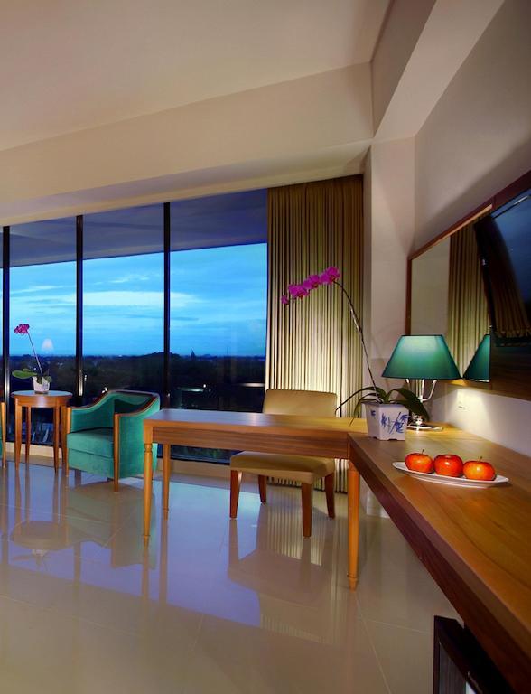 Aston Bojonegoro City Hotel Eksteriør billede